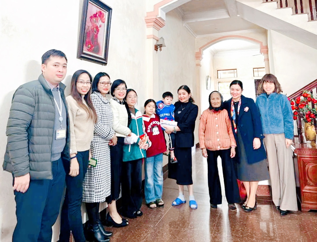 Nối dài tính nhân văn của Cuộc thi “Vòng tay Công đoàn” Nối dài tính nhân văn của Cuộc thi “Vòng tay Công đoàn”