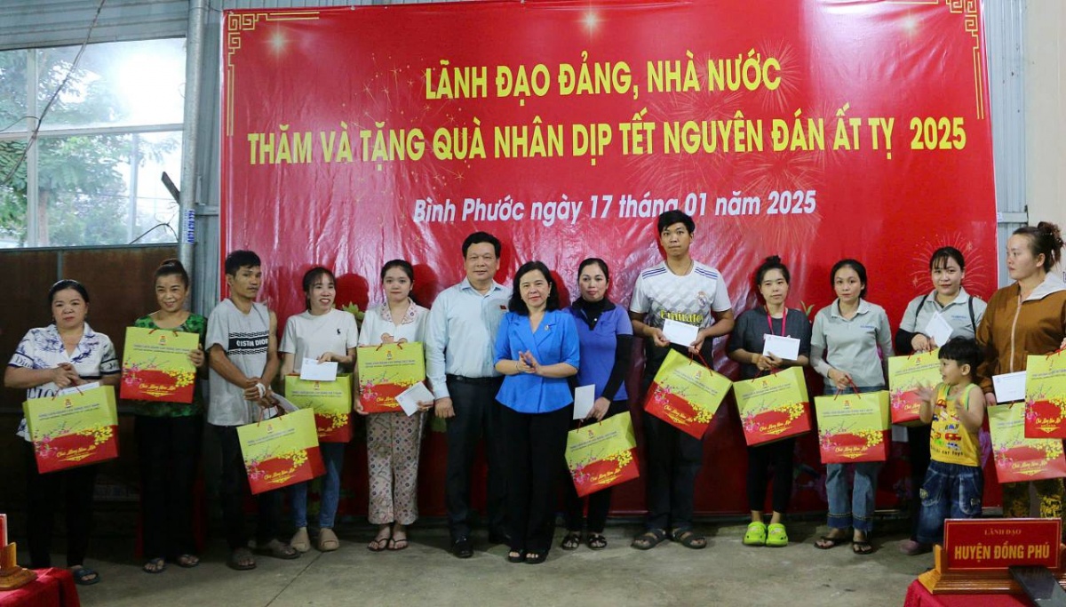 LĐLĐ Bình Phước: Tất cả đoàn viên, người lao động đều có Tết LĐLĐ Bình Phước: Tất cả đoàn viên, người lao động đều có Tết