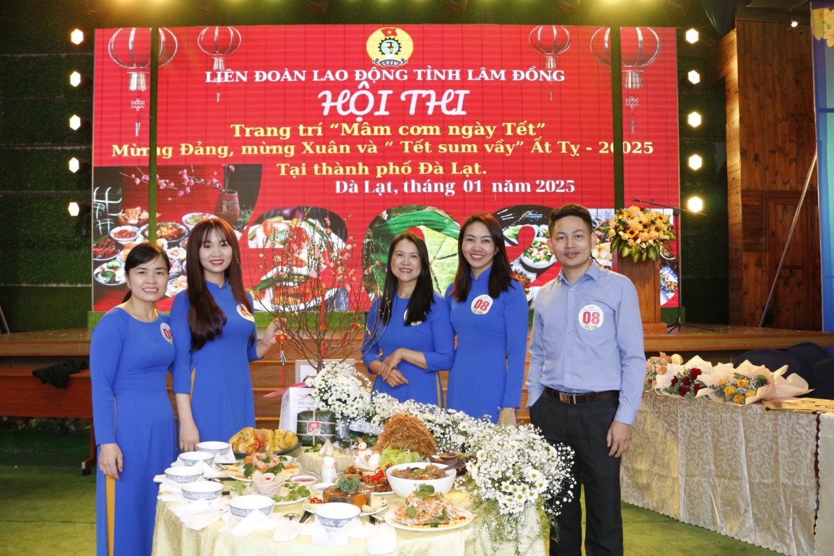 Nhiều hoạt động ý nghĩa từ chương trình Tết sum vầy ở Lâm Đồng Nhiều hoạt động ý nghĩa từ chương trình Tết sum vầy ở Lâm Đồng