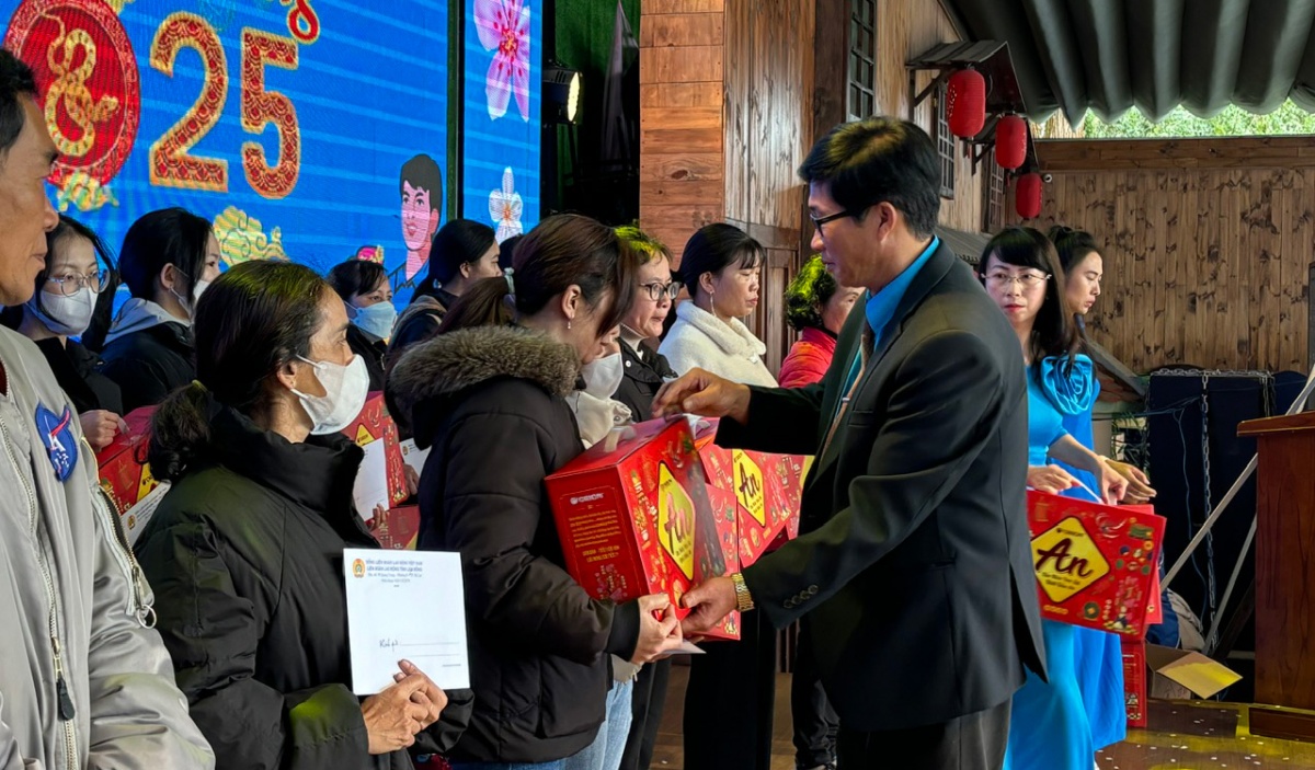 Nhiều hoạt động ý nghĩa từ chương trình Tết sum vầy ở Lâm Đồng Nhiều hoạt động ý nghĩa từ chương trình Tết sum vầy ở Lâm Đồng