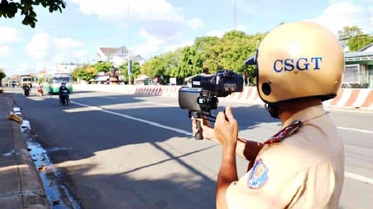 Điều khiển xe chạy quá tốc độ quy định, gây tai nạn giao thông thì bị xử phạt như thế nào? Điều khiển xe chạy quá tốc độ quy định, gây tai nạn giao thông thì bị xử phạt như thế nào?