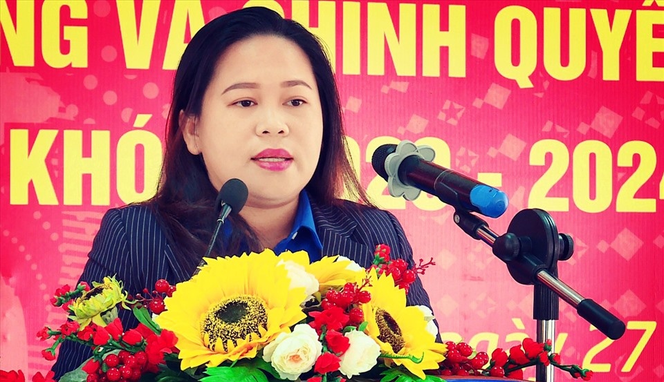 Chủ tịch LĐLĐ tỉnh Kiên Giang: Xây dựng bộ công cụ tuyên truyền trực quan, sinh động hơn nữa Chủ tịch LĐLĐ tỉnh Kiên Giang: Xây dựng bộ công cụ tuyên truyền trực quan, sinh động hơn nữa