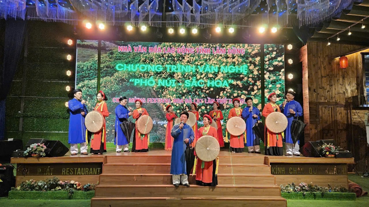 Nhà Văn hóa Lao động tỉnh Lâm Đồng: Vững bước sau gần 10 năm tự chủ Nhà Văn hóa Lao động tỉnh Lâm Đồng: Vững bước sau gần 10 năm tự chủ