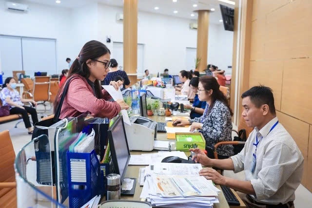 Phong trào 'nghỉ hưu sớm': Sự hy sinh vì lợi ích chung