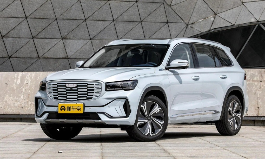 Tasco sẽ cho ra mắt thêm ba mẫu xe Geely tại Việt Nam trong năm 2025: Có xe điện và có SUV hạng D giá rẻ ngang hạng C Tasco sẽ cho ra mắt thêm ba mẫu xe Geely tại Việt Nam trong năm 2025: Có xe điện và có SUV hạng D giá rẻ ngang hạng C