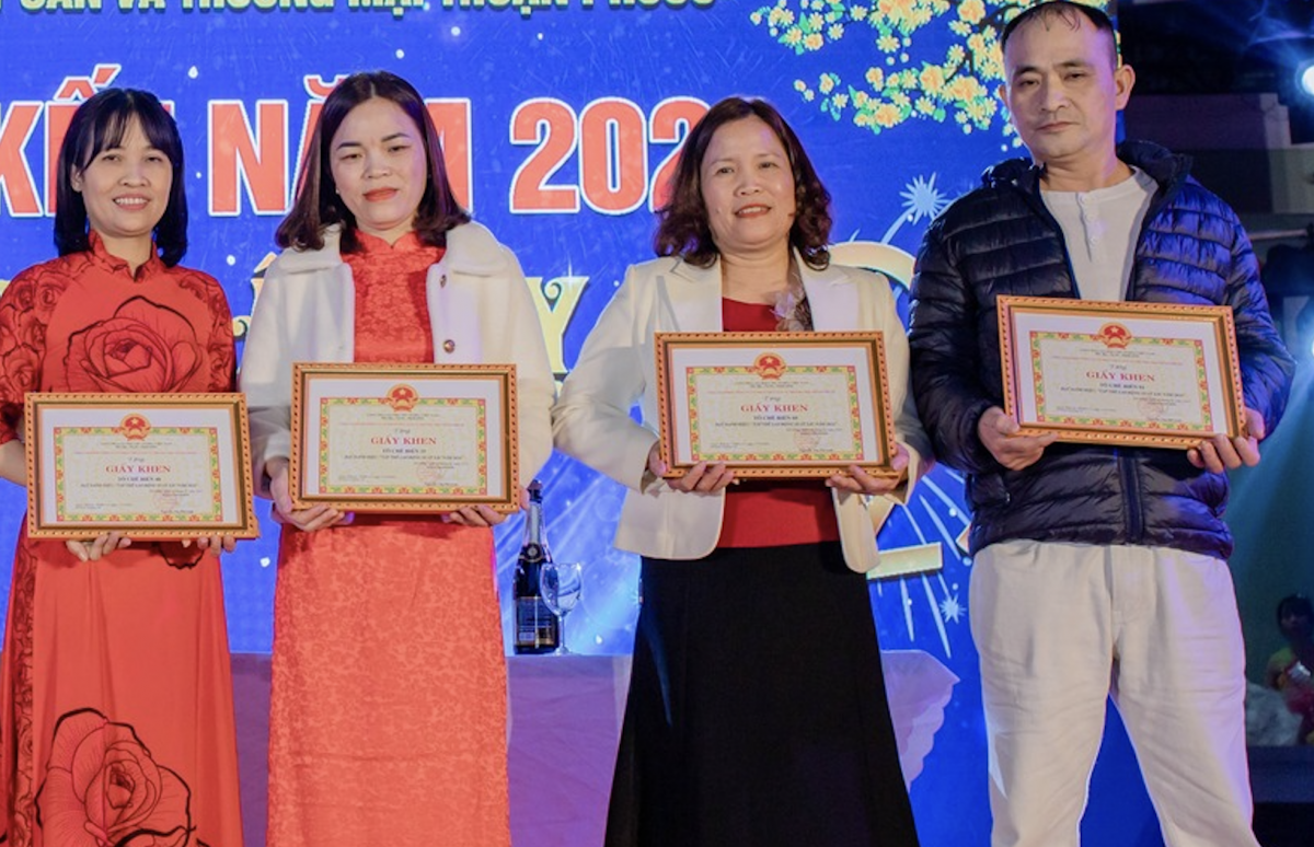 Từ đôi bàn tay đau nhức đến một sáng kiến làm thay đổi cả công ty