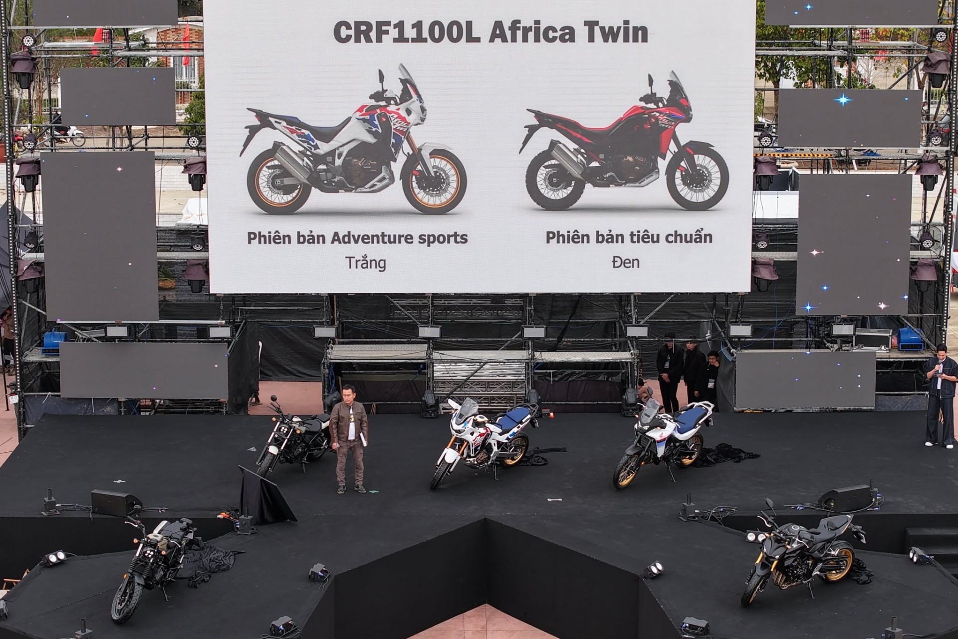 Ra mắt 5 mẫu xe Honda Ra mắt 5 mẫu xe Honda