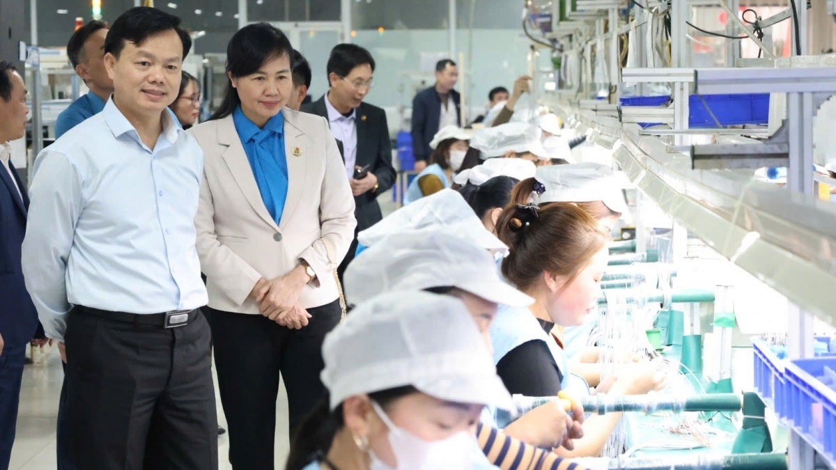 Công đoàn Bắc Giang: Đồng hành cùng người lao động, quyết tâm thực hiện nhiệm vụ năm 2025