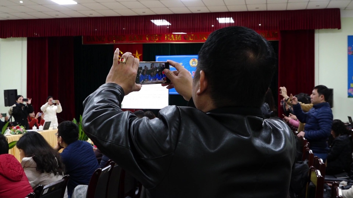 Nâng cao năng lực truyền thông cho cán bộ Công đoàn trong bối cảnh mới Nâng cao năng lực truyền thông cho cán bộ Công đoàn trong bối cảnh mới