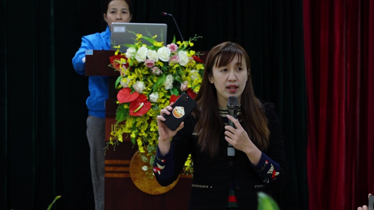 Nâng cao năng lực truyền thông cho cán bộ Công đoàn trong bối cảnh mới Nâng cao năng lực truyền thông cho cán bộ Công đoàn trong bối cảnh mới