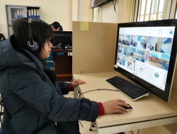 Sàn giao dịch việc làm vệ tinh Gia Lâm: Gỡ 