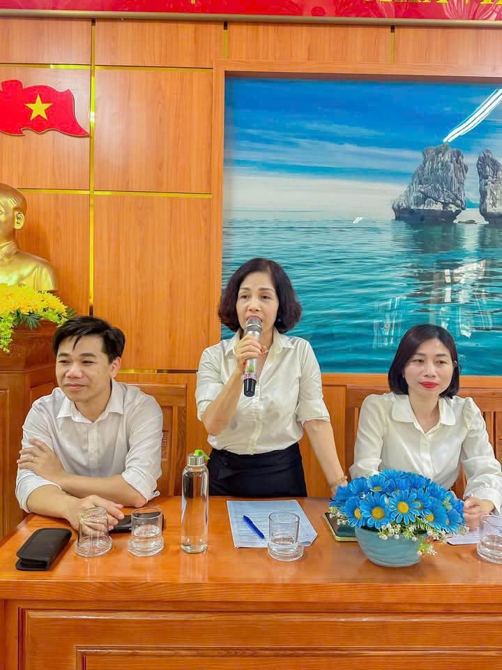 Cô “Táo y tế”- chiến sĩ thầm lặng của Trường Tiểu học Cao Thắng Cô “Táo y tế”- chiến sĩ thầm lặng của Trường Tiểu học Cao Thắng