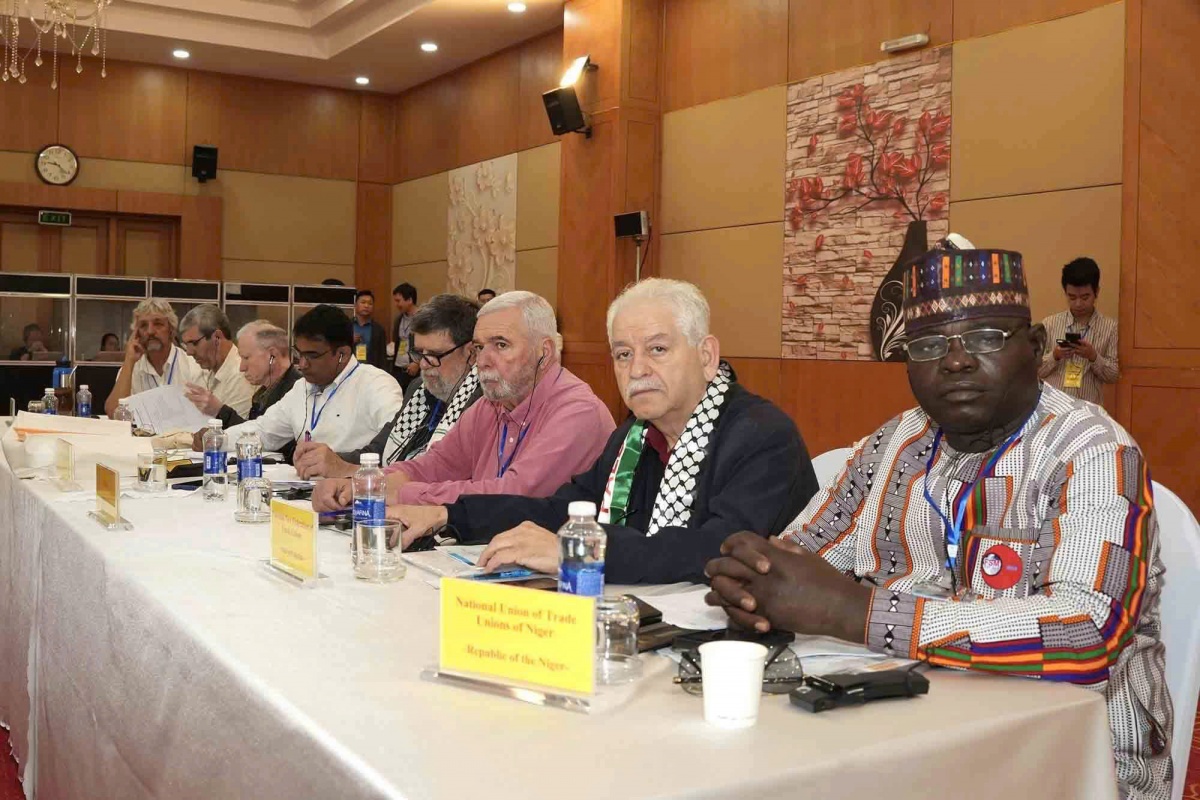 Tương lai của phong trào công đoàn quốc tế: Đoàn kết, phát triển và thích ứng Tương lai của phong trào công đoàn quốc tế: Đoàn kết, phát triển và thích ứng