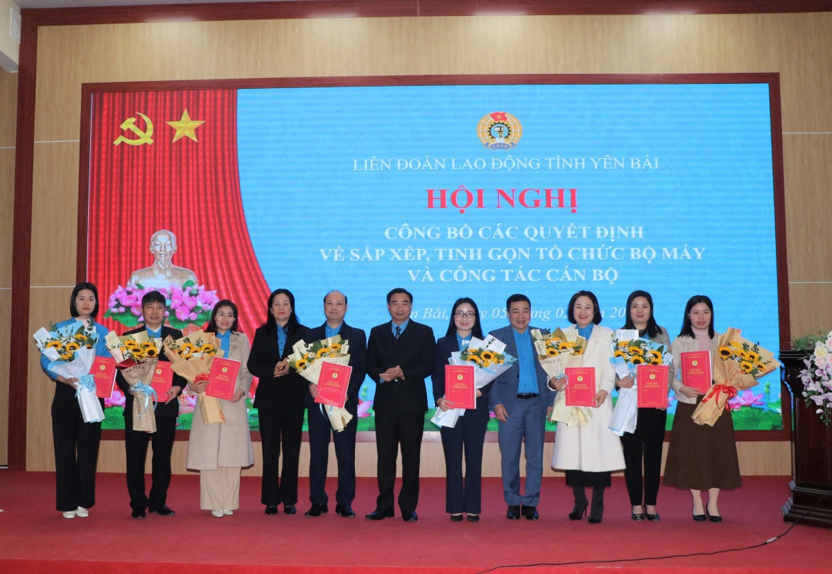 Công đoàn Việt Nam tự làm mới: Tinh gọn để mạnh hơn Công đoàn Việt Nam tự làm mới: Tinh gọn để mạnh hơn