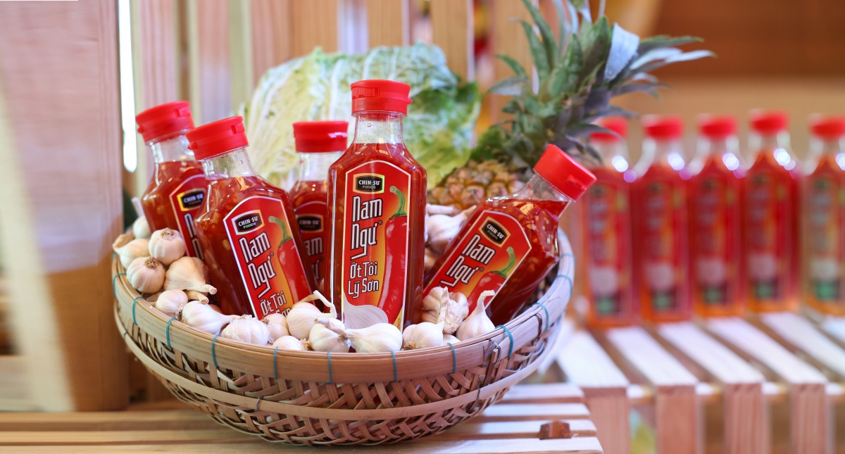 Sản phẩm nước mắm Nam Ngư ớt tỏi Lý Sơn mới được ra mắt Sản phẩm nước mắm Nam Ngư ớt tỏi Lý Sơn mới được ra mắt