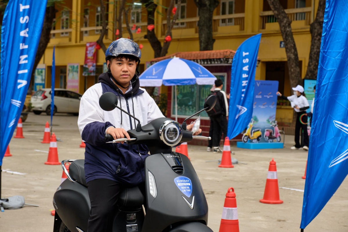 Chương trình “Phủ Xanh Trường Học” truyền cảm hứng sống xanh cho hàng vạn học sinh cả nước