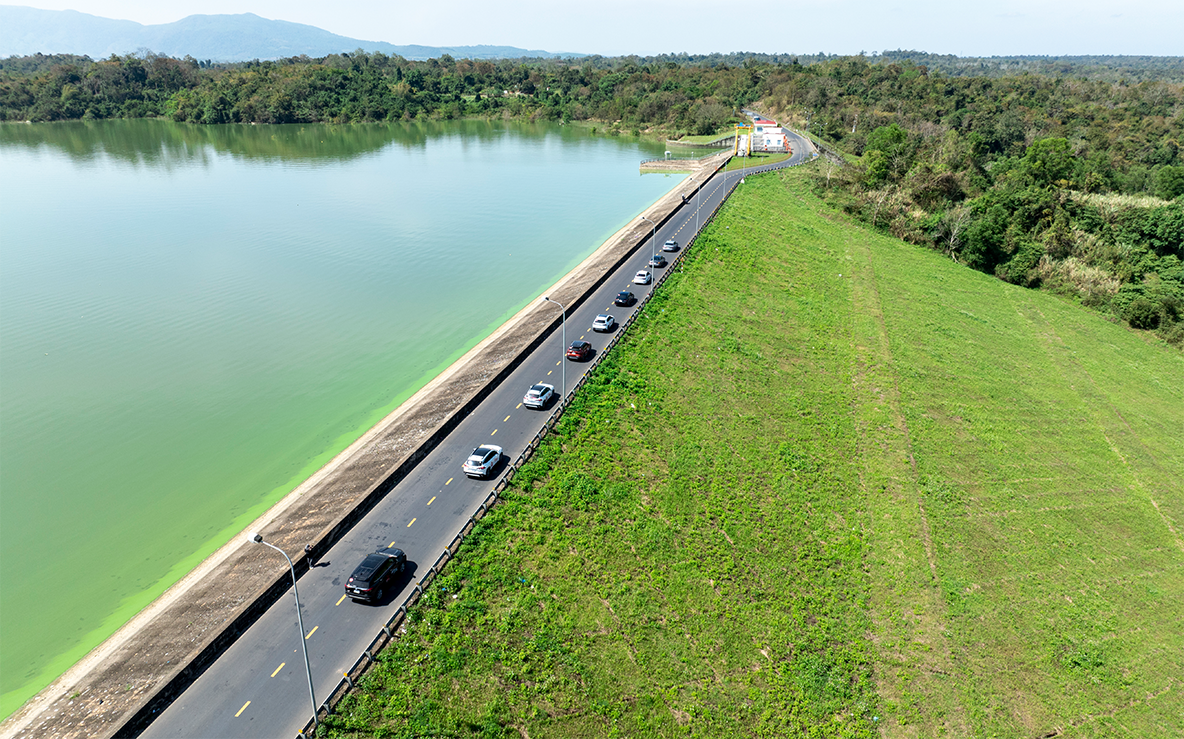 Toyota Hybrid: Hành trình hơn 5.000km của nụ cười, hạnh phúc và lòng tự hào Toyota Hybrid: Hành trình hơn 5.000km của nụ cười, hạnh phúc và lòng tự hào