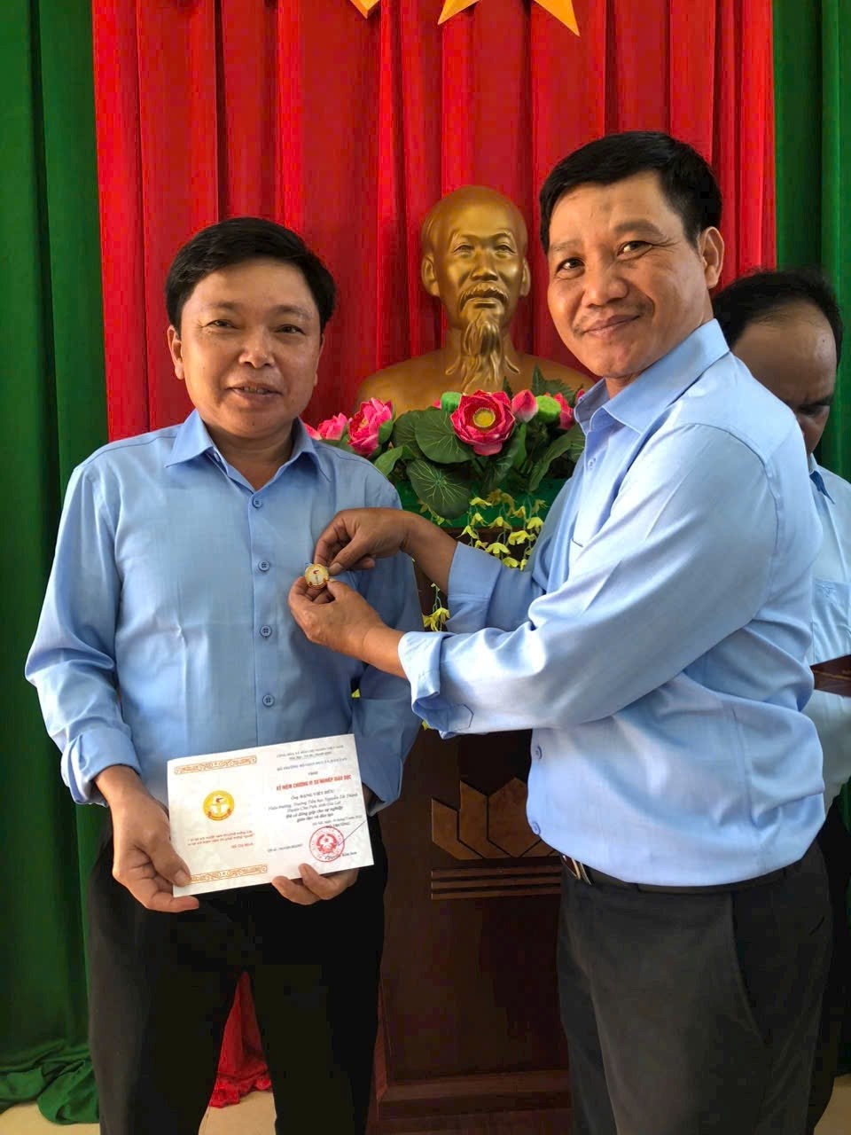 Sức mạnh nằm ở tinh thần đoàn kết và tình yêu nghề Sức mạnh nằm ở tinh thần đoàn kết và tình yêu nghề