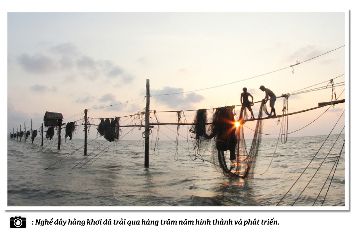 Thợ đóng đáy hàng khơi: Những người treo mình trên sóng gió