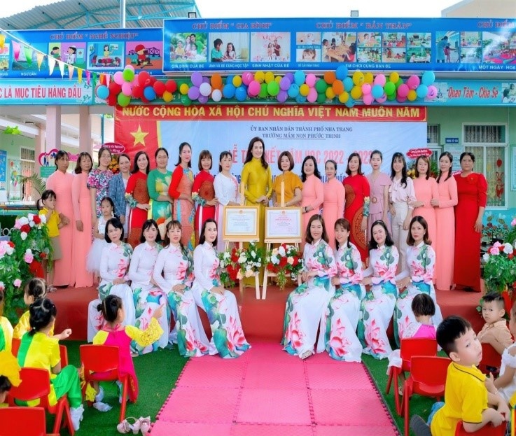 Cô giáo Đỗ Thị Na: Hạt nhân lan tỏa tình người giữa mái trường mầm non phố biển Cô giáo Đỗ Thị Na: Hạt nhân lan tỏa tình người giữa mái trường mầm non phố biển