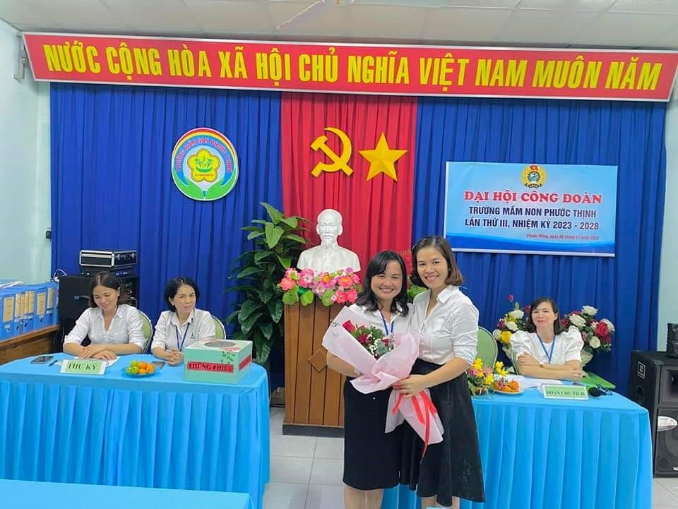 Cô giáo Đỗ Thị Na: Hạt nhân lan tỏa tình người giữa mái trường mầm non phố biển Cô giáo Đỗ Thị Na: Hạt nhân lan tỏa tình người giữa mái trường mầm non phố biển