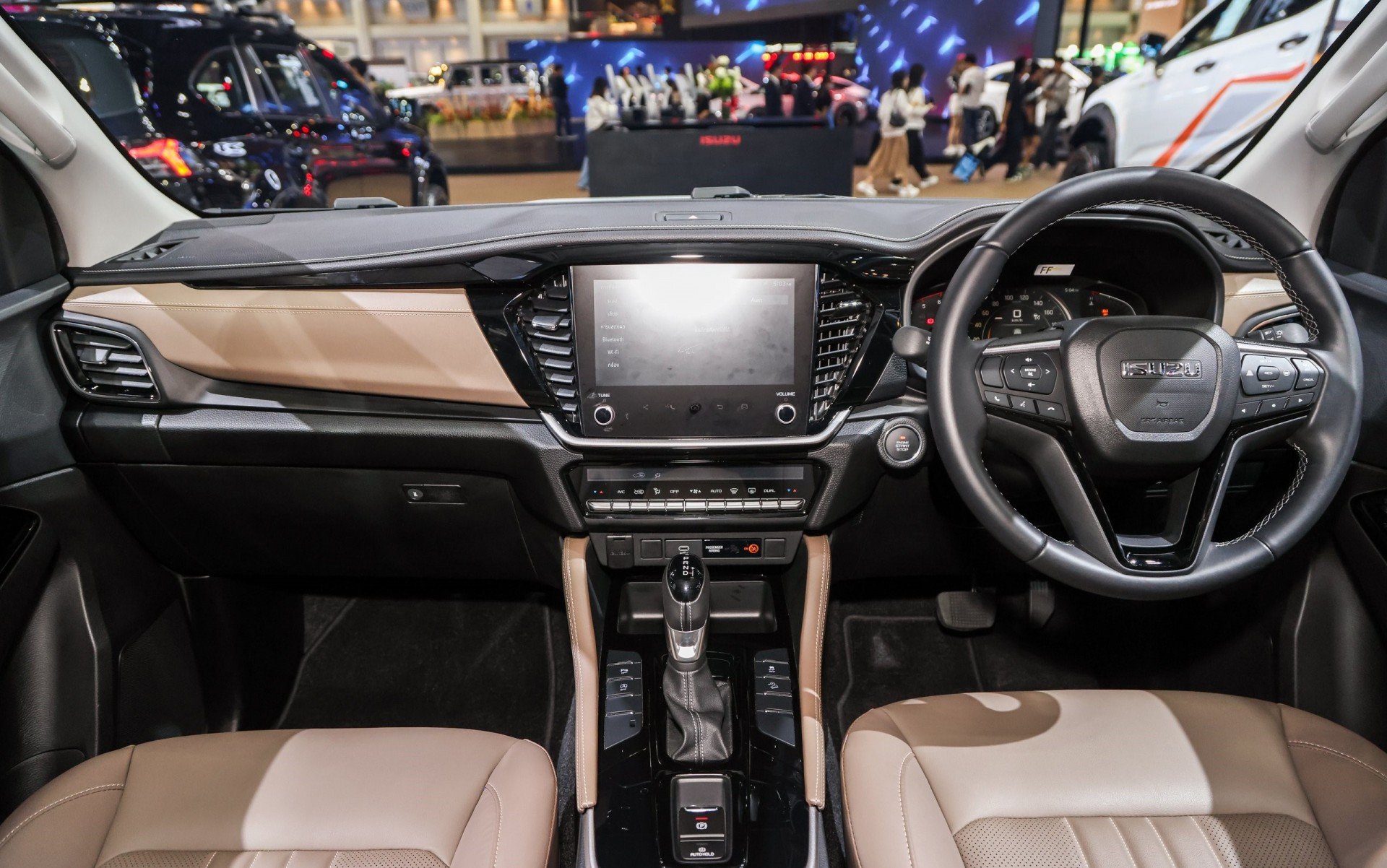 Bộ đôi Isuzu D-Max và Mu-X 2025 được trang bị động cơ 2.2L hoàn toàn mới