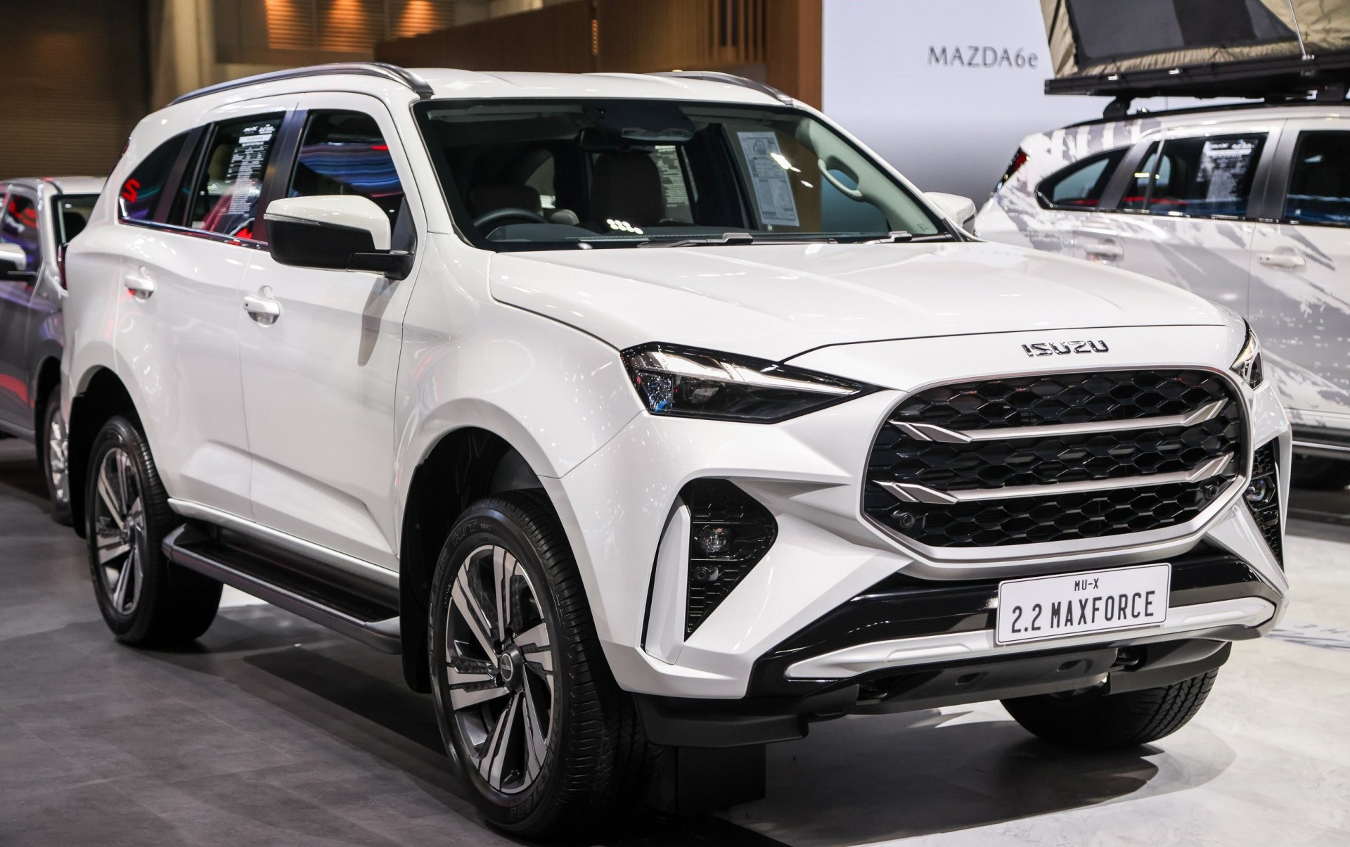 Bộ đôi Isuzu D-Max và Mu-X 2025 được trang bị động cơ 2.2L hoàn toàn mới