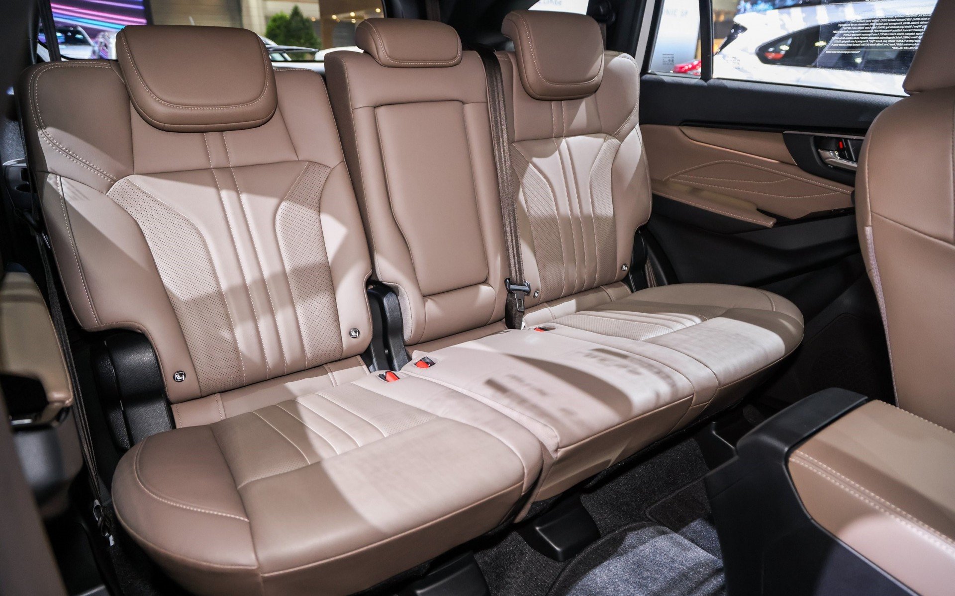 Bộ đôi Isuzu D-Max và Mu-X 2025 được trang bị động cơ 2.2L hoàn toàn mới