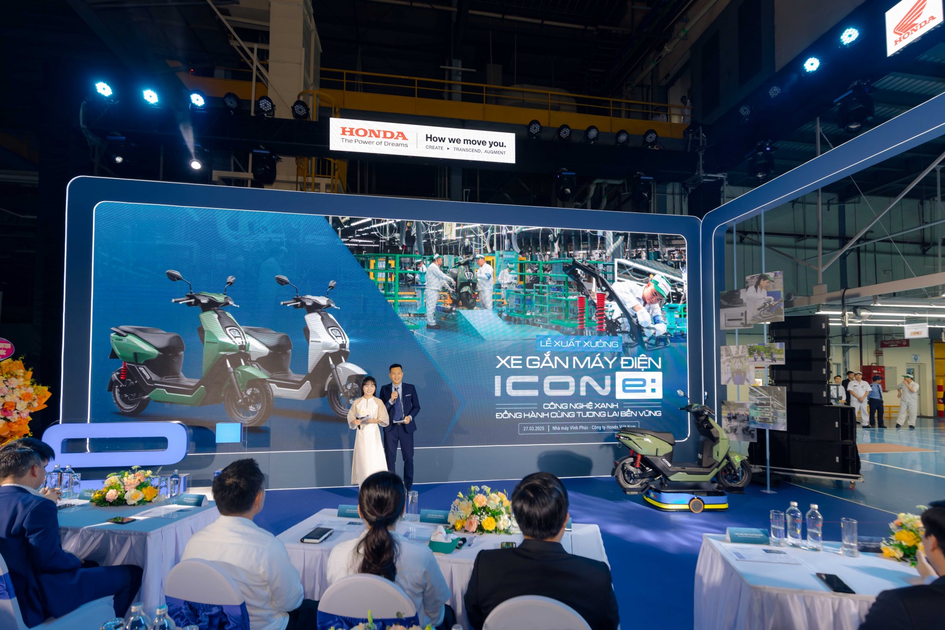 Xe máy điện Honda ICON e: đầu tiên xuất xưởng