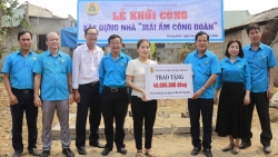 Tháng Công nhân ở Huế: Đồng hành và sẻ chia