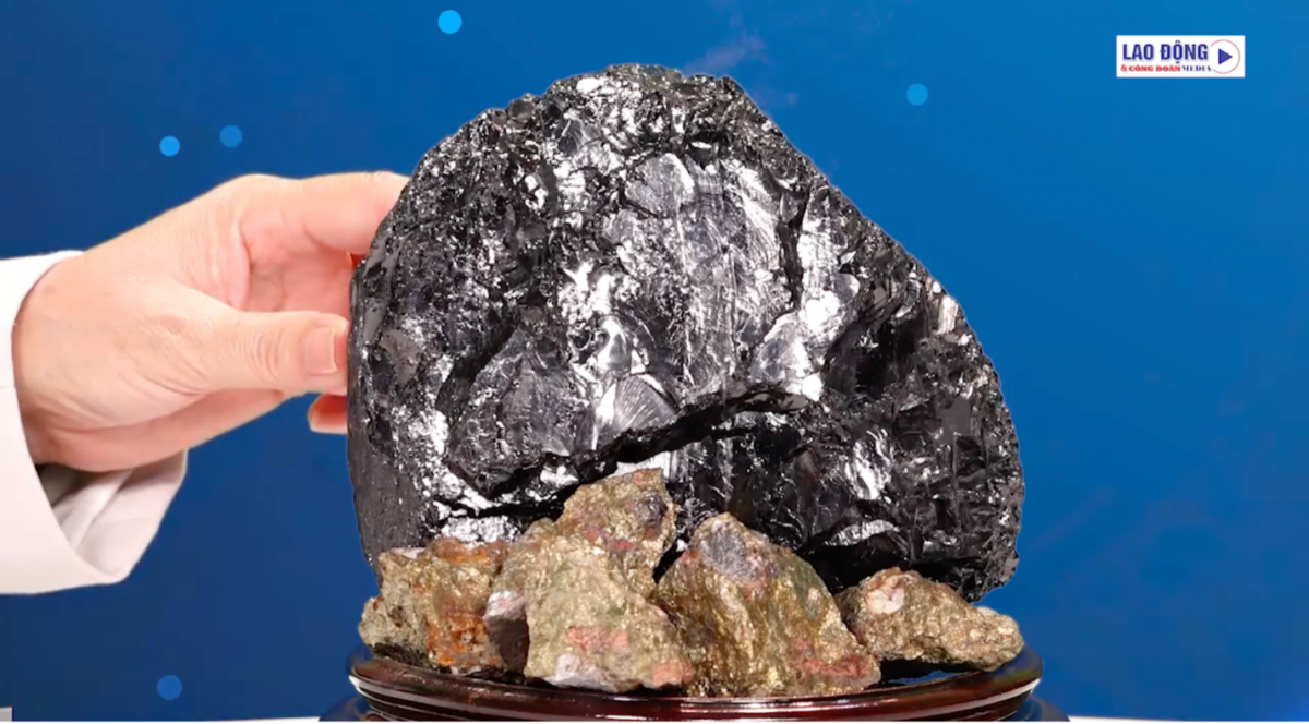 Người phụ nữ 34 năm gieo xuân cho thợ mỏ: Phó chủ tịch công đoàn han – khoáng sản Vệt Nam, chị Nguyễn Thị Minh Người phụ nữ 34 năm gieo xuân cho thợ mỏ: Phó chủ tịch công đoàn han – khoáng sản Vệt Nam, chị Nguyễn Thị Minh