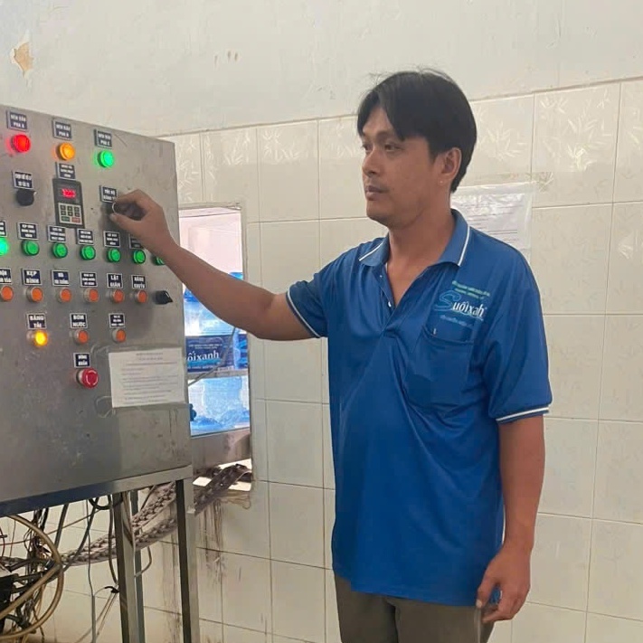 Đảng viên công nhân Lê Chí Mộng: Đam mê sáng tạo, hết mình làm theo lời Bác