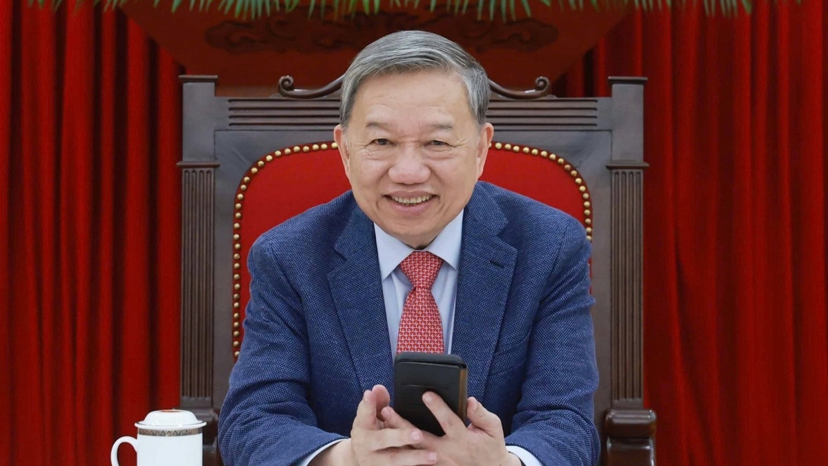 Sự lặp lại thú vị của lịch sử