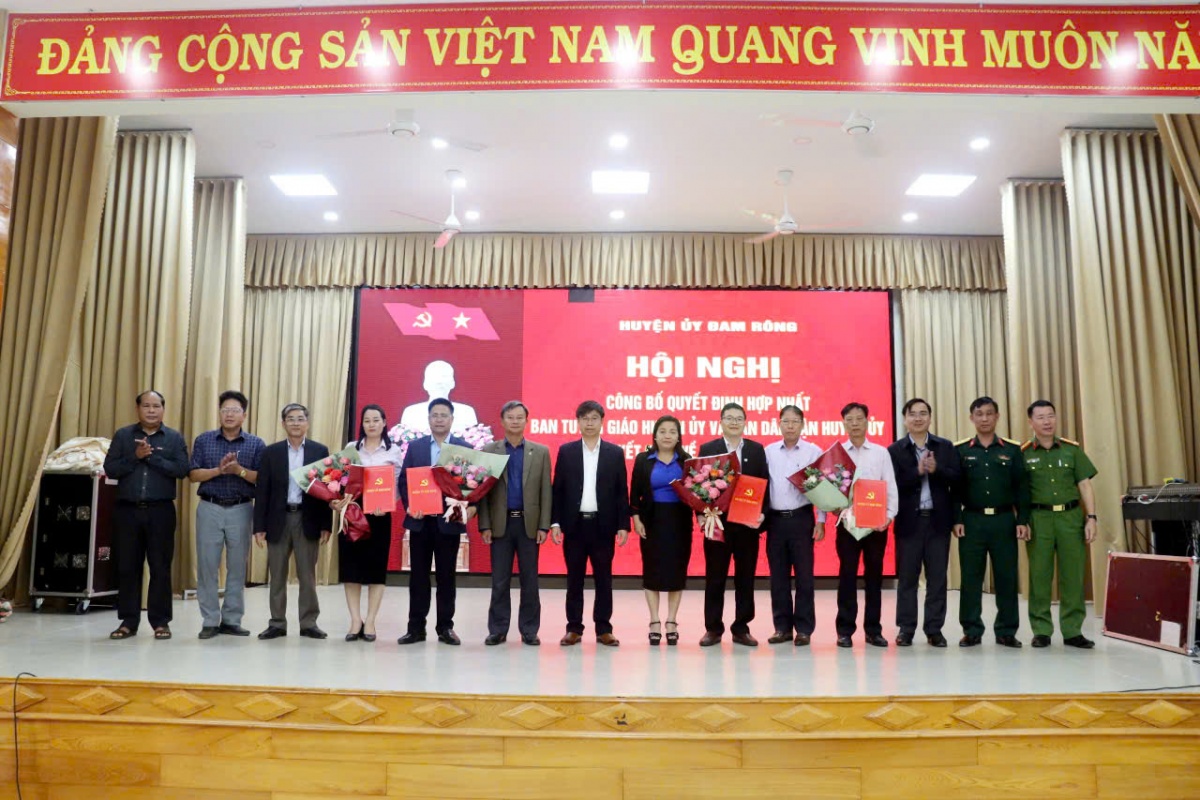 Chính sách nghỉ hưu trước tuổi: Bài 1- Bất cập với vùng khó khăn? Chính sách nghỉ hưu trước tuổi: Bài 1- Bất cập với vùng khó khăn?