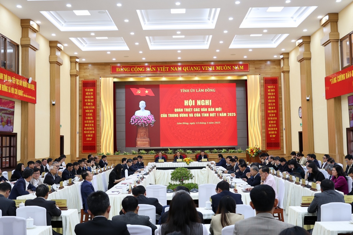 Chính sách nghỉ hưu trước tuổi: Bài 1- Bất cập với vùng khó khăn? Chính sách nghỉ hưu trước tuổi: Bài 1- Bất cập với vùng khó khăn?