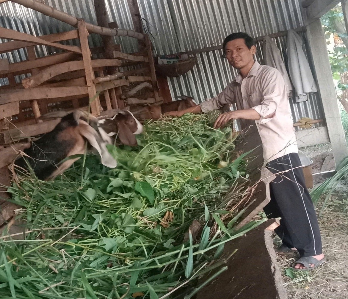 Công đoàn đồng hành với giáo viên trong giảng dạy và vươn lên thoát nghèo