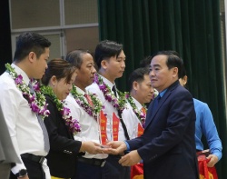 Nhân tố nòng cốt xây dựng tổ chức Đảng và Công đoàn trong doanh nghiệp