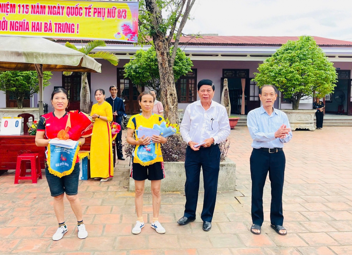 Công đoàn Công ty TNHH Vật liệu xây dựng Phan Ngọc Anh - nơi bồi dưỡng, giới thiệu anh Lê Văn Tâm trở thành đảng viên được đánh giá là đơn vị chăm lo tốt đời sống vật chất, tinh thần cho người lao động. Ảnh: ĐVCC