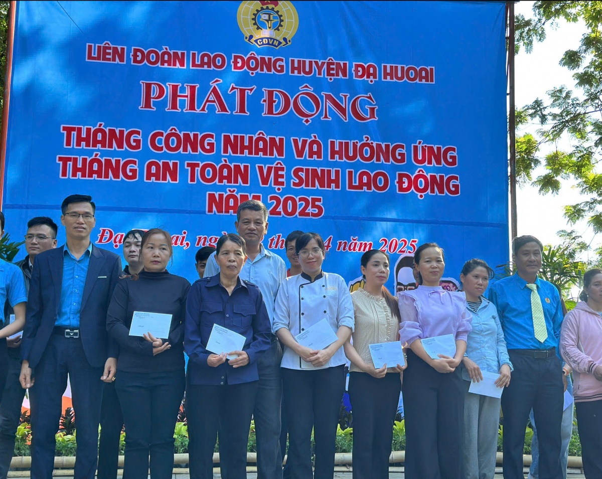 Công đoàn ở Lâm Đồng khởi động Tháng Công nhân năm 2025 Công đoàn ở Lâm Đồng khởi động Tháng Công nhân năm 2025