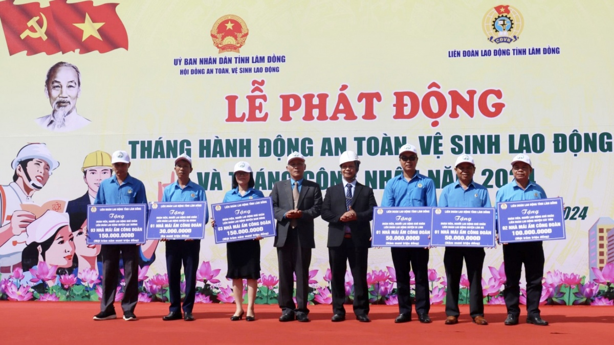 Công đoàn ở Lâm Đồng khởi động Tháng Công nhân năm 2025 Công đoàn ở Lâm Đồng khởi động Tháng Công nhân năm 2025