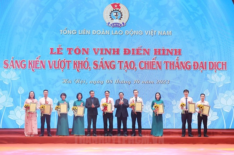 Phát huy tiềm năng đổi mới sáng tạo trong công nhân lao động Phát huy tiềm năng đổi mới sáng tạo trong công nhân lao động