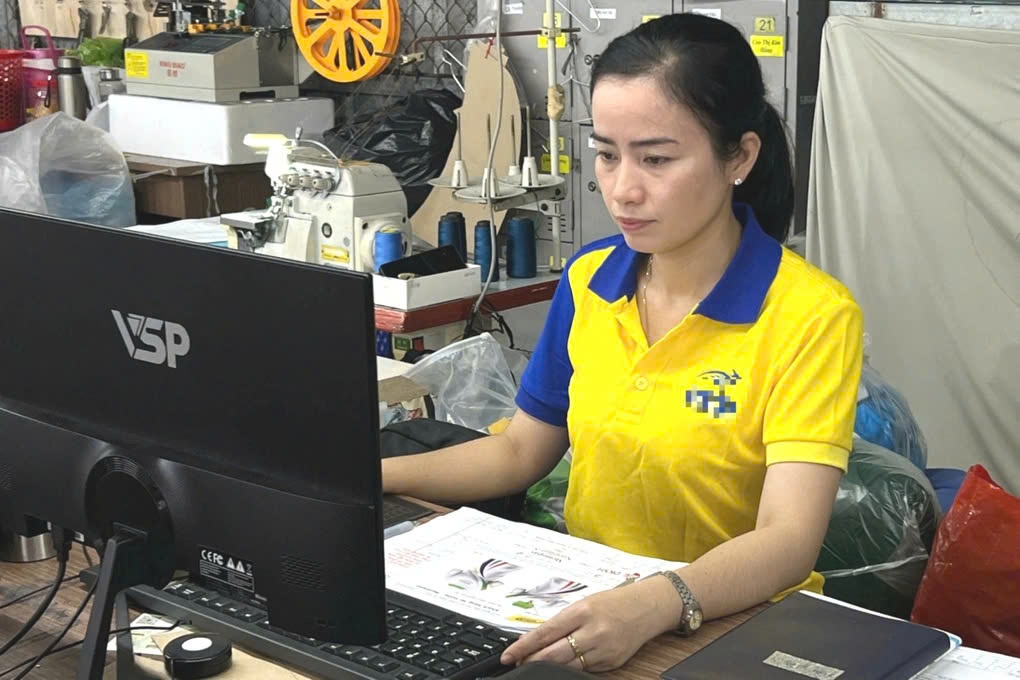 Công nhân và việc học tập suốt đời Công nhân và việc học tập suốt đời