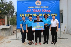 Mái ấm giữa đời thường: Ước mơ có thật của đôi vợ chồng công nhân xa quê