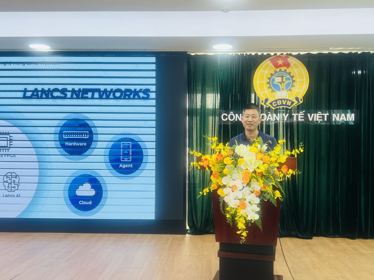 Đồng hành thiết thực với “blouse trắng” vùng sâu, vùng xa Đồng hành thiết thực với “blouse trắng” vùng sâu, vùng xa