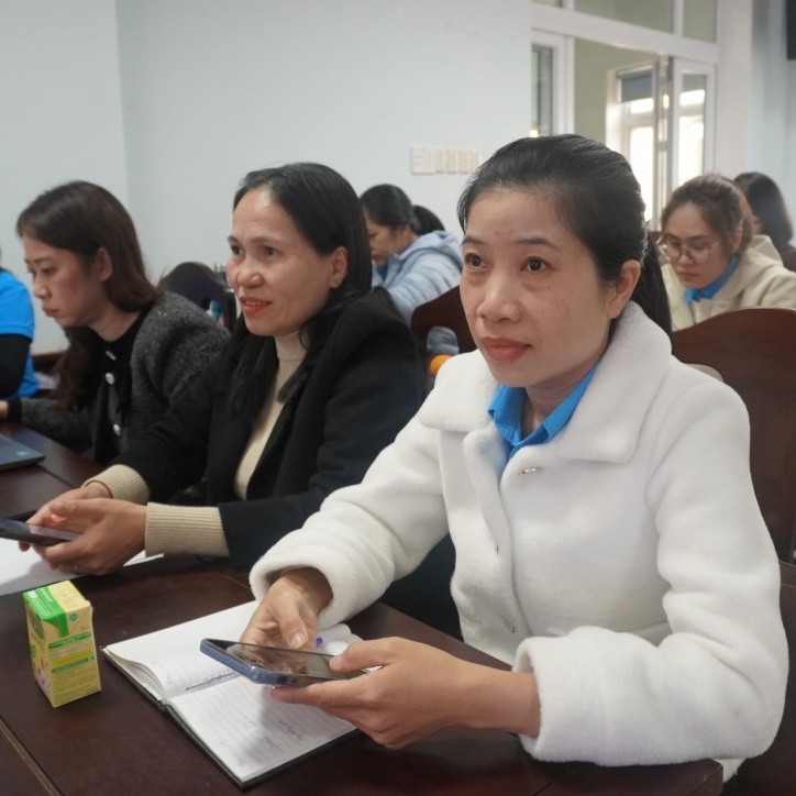 Cán bộ công đoàn Huế bắt nhịp làm việc thời công nghệ số