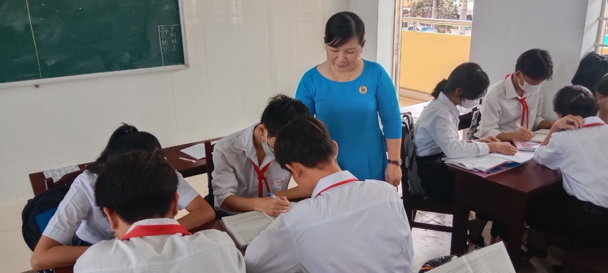 Người cán bộ công đoàn hết mình với công việc