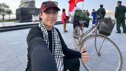 Bài học lịch sử trên đường phố