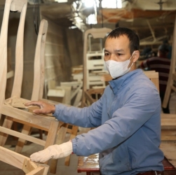 Những người thắp lửa niềm tin từ đôi tay lao động và trái tim nhân ái