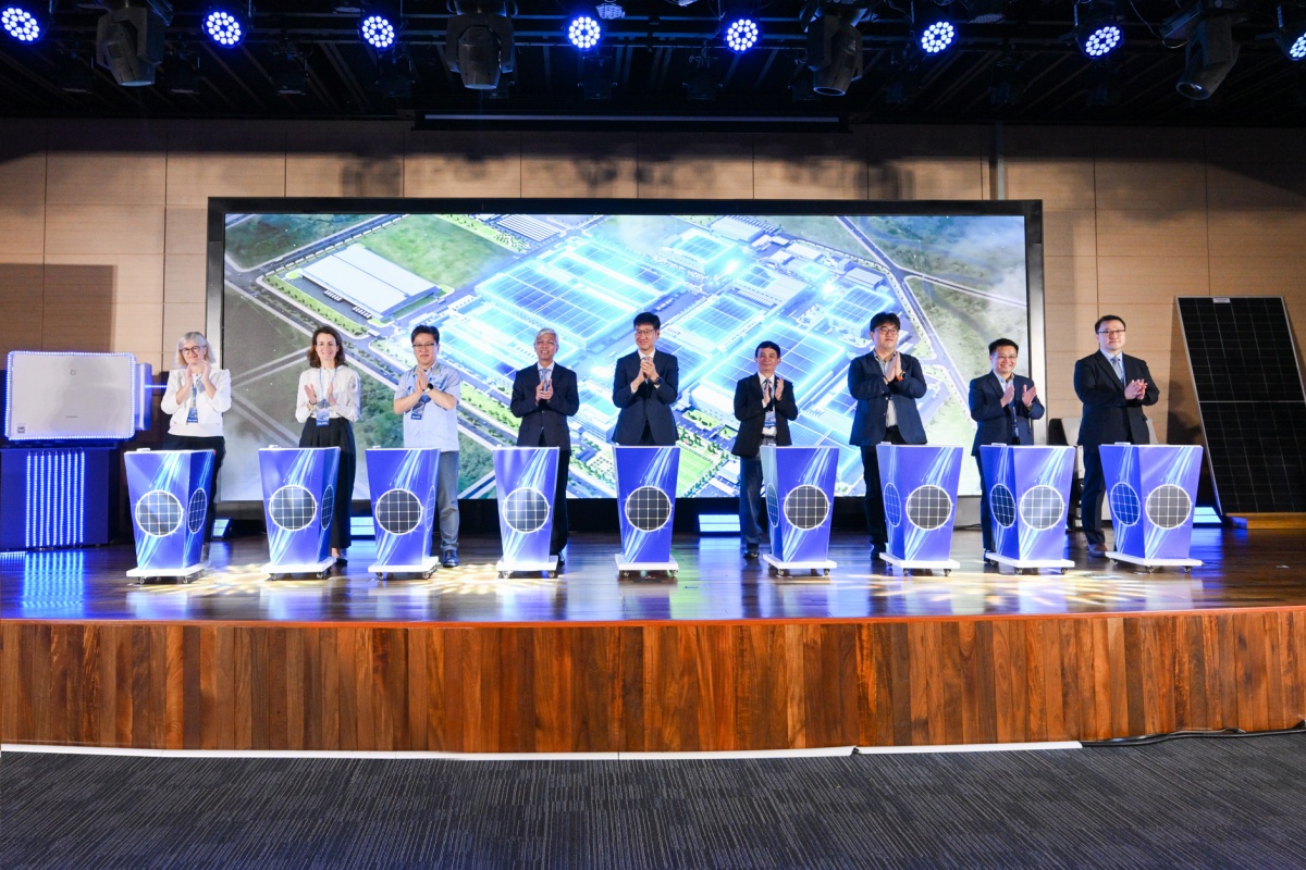 Samsung Electronics HCMC CE Complex (SEHC) khởi công dự án điện mặt trời mái nhà Samsung Electronics HCMC CE Complex (SEHC) khởi công dự án điện mặt trời mái nhà