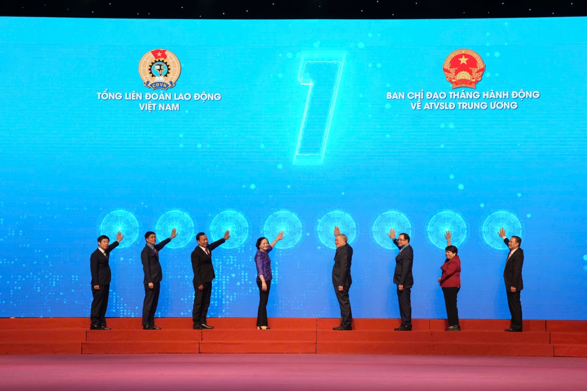 Phát huy vai trò tiên phong của giai cấp công nhân trong kỷ nguyên mới